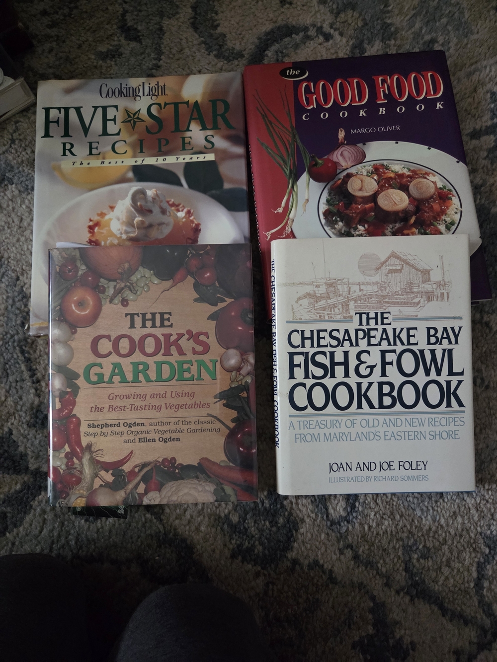 4 Five-Star Recipes Cookbook -Good Food,The Cooks Garden Chesapeake Bay Cookbook